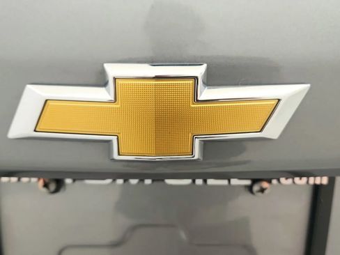 Used 2024 Chevrolet Equinox LT w/ LPO, Floor Liner Package image 16