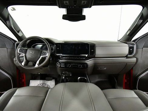 Used 2023 Chevrolet Silverado 1500 RST image 18