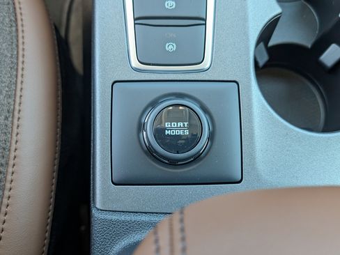 New 2025 Ford Bronco Sport Outer Banks w/ Outer Banks Tech Package+ image 22