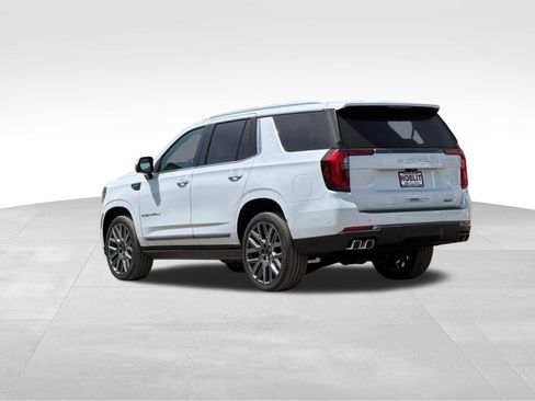 New 2026 GMC Yukon Denali Ultimate w/ LPO, Floor Liner Package AWD/4WD image 6