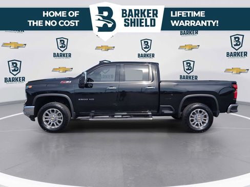 Used 2025 Chevrolet Silverado 2500 LTZ w/ LTZ Premium Package AWD/4WD image 5