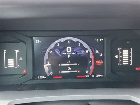 Certified 2025 Toyota Tacoma SR5 image 27