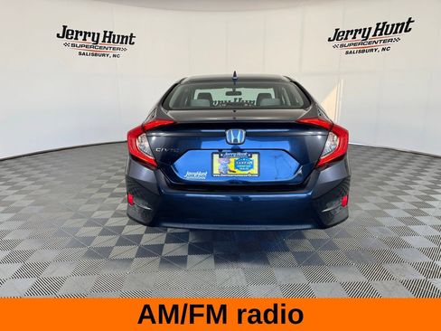 Used 2018 Honda Civic EX image 8