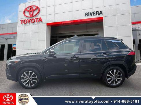 Certified 2023 Toyota Corolla Cross XLE w/ Convenience Package AWD/4WD image 8