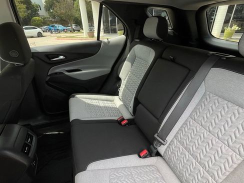 Used 2024 Chevrolet Equinox LS w/ Driver Confidence II Package FWD image 23