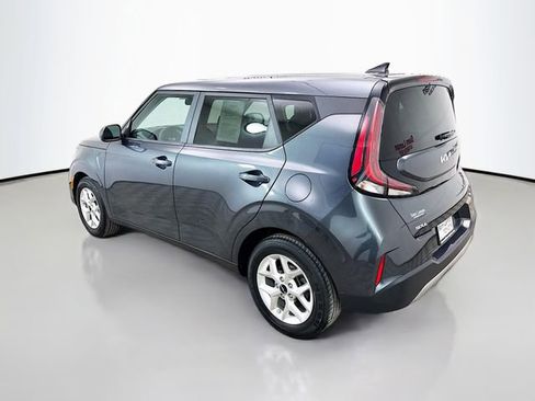 Used 2024 Kia Soul LX w/ Option Group 015 image 5