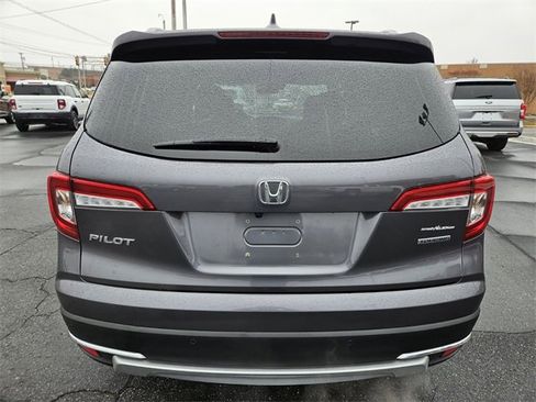 Used 2020 Honda Pilot Touring image 6