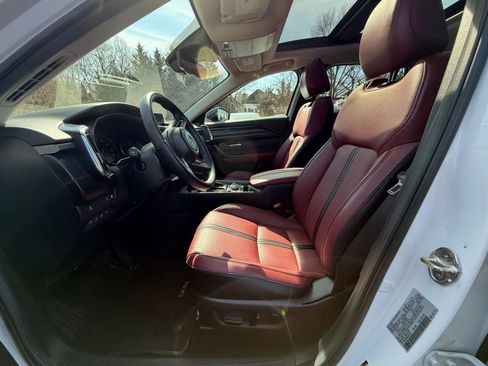 Used 2025 MAZDA CX-50 2.5 Hybrid w/ Premium Plus Pkg image 28