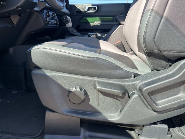 Used 2023 Ford Bronco Big Bend AWD/4WD image 19
