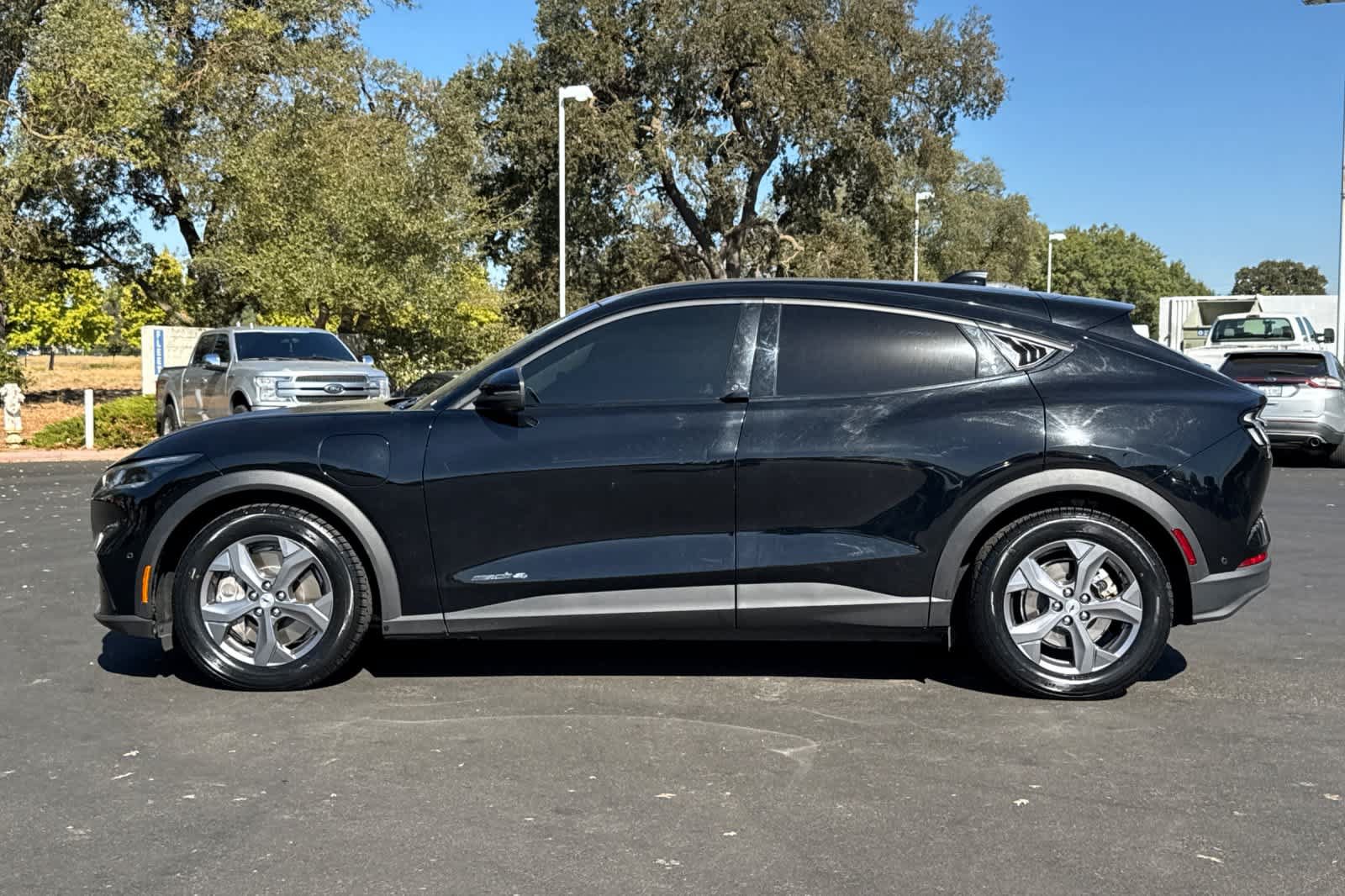 Used 2023 Ford Mustang Mach-E Select w/ Comfort Package Lite AWD/4WD image 5