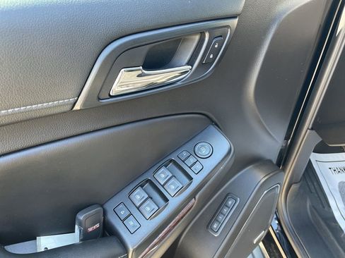 Used 2017 GMC Yukon SLT w/ Open Road Package image 14