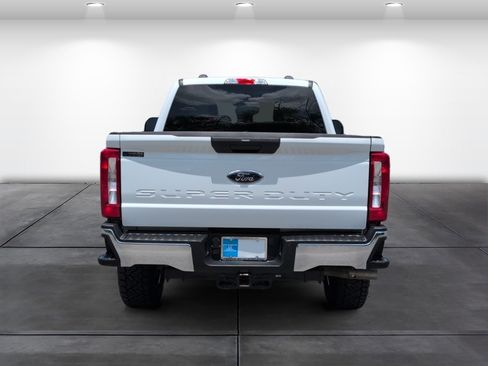 Used 2026 Ford F250 XLT AWD/4WD image 5