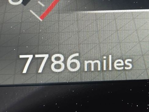 Used 2025 Nissan Kicks SR image 25