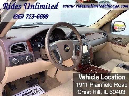 Used 2013 Chevrolet Suburban LTZ image 18
