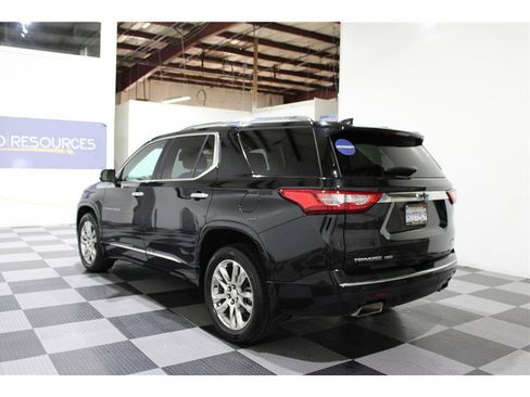 Used 2019 Chevrolet Traverse High Country w/ LPO, Floor Liner Package image 5