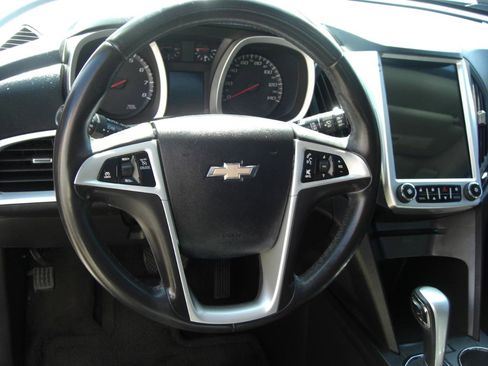Used 2012 Chevrolet Equinox LTZ FWD image 12
