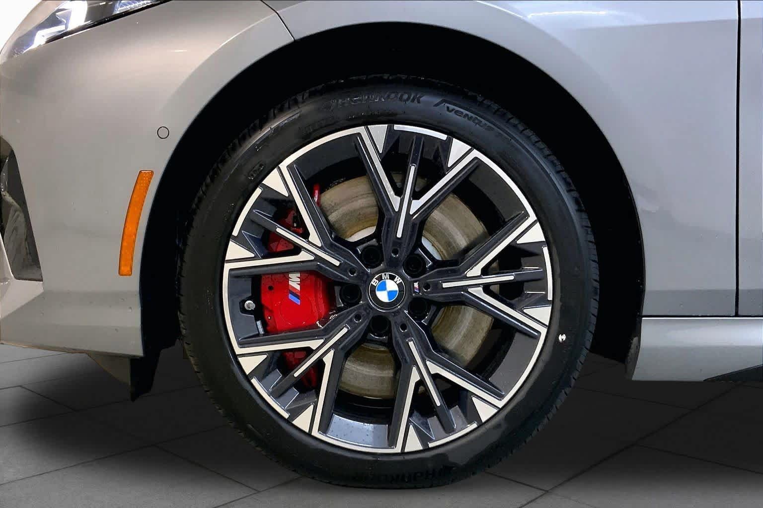 New 2026 BMW 228i xDrive w/ Technology Package AWD/4WD image 11