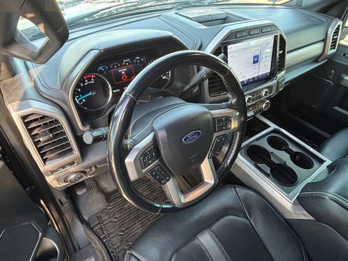 Used 2022 Ford F450 Platinum image 12