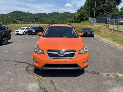 Used 2014 Subaru Crosstrek 2.0i Limited AWD/4WD image 3