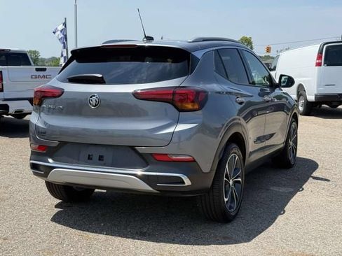 Used 2020 Buick Encore GX Essence FWD image 5