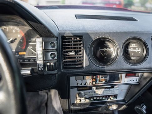 Used 1987 Nissan 300ZX Hatchback RWD image 38