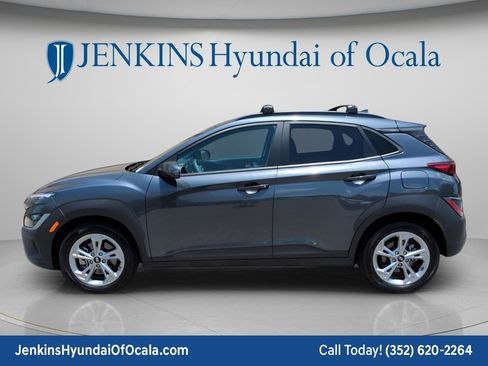 Used 2022 Hyundai Kona SEL AWD/4WD image 6