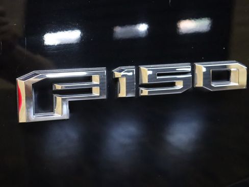 Used 2017 Ford F150 King Ranch w/ Equipment Group 601A Luxury AWD/4WD image 29
