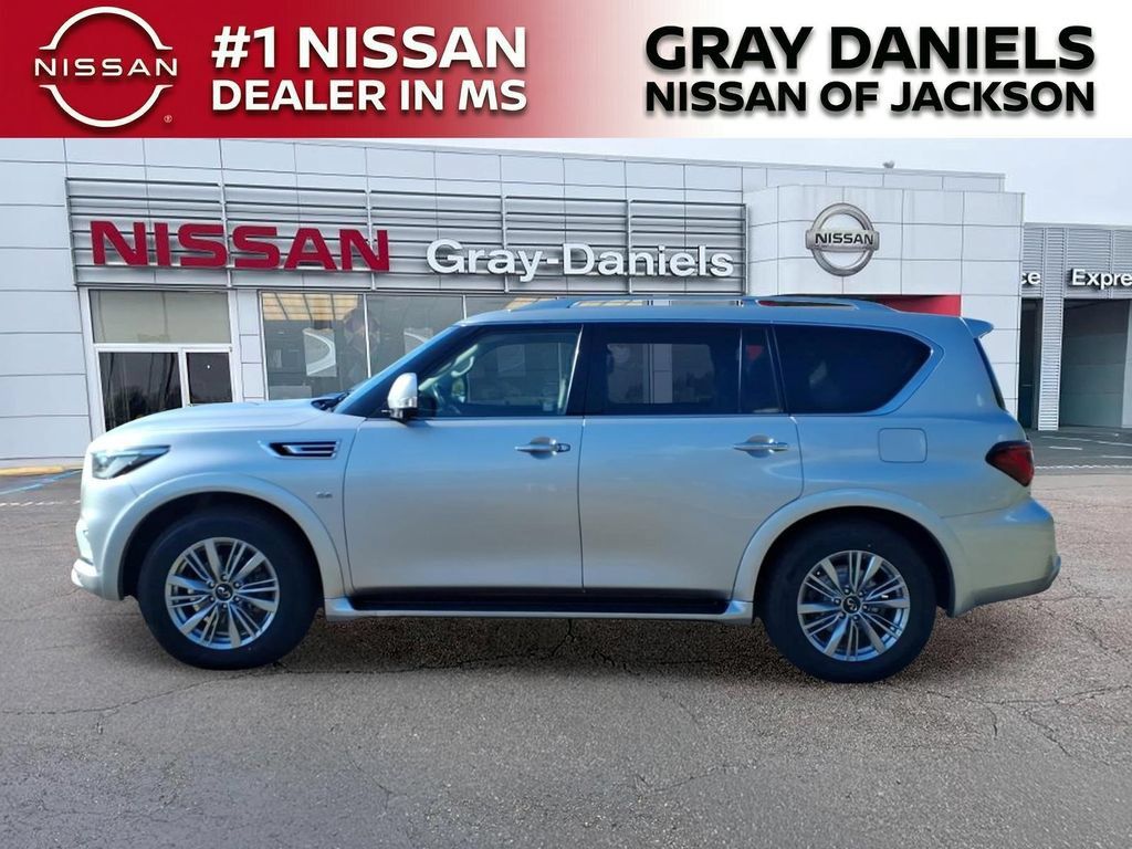 Used 2019 INFINITI QX80 Luxe RWD image 4