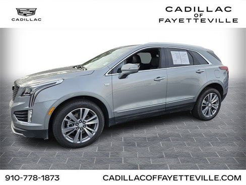 Certified 2025 Cadillac XT5 Premium Luxury image 1