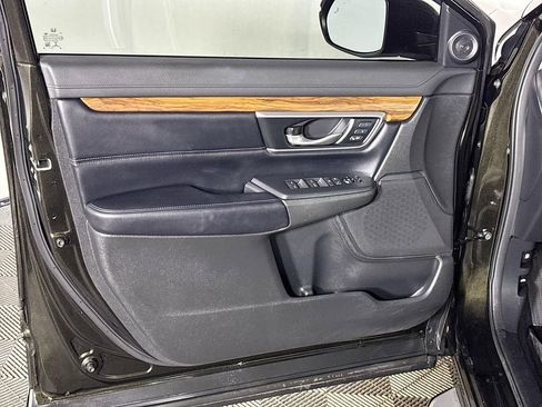 Certified 2018 Honda CR-V Touring image 11