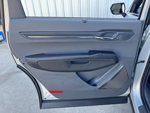 Used 2024 Kia EV9 GT-Line image 47