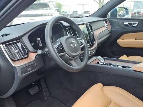 Used 2023 Volvo XC60 B5 Ultimate w/ Climate Package AWD/4WD image 21