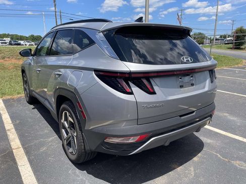 Used 2022 Hyundai Tucson Limited AWD/4WD image 4