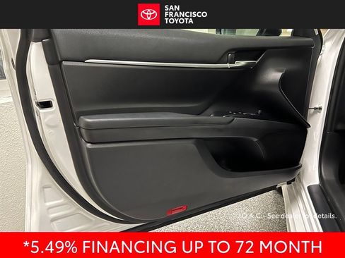 Certified 2020 Toyota Camry SE FWD image 34