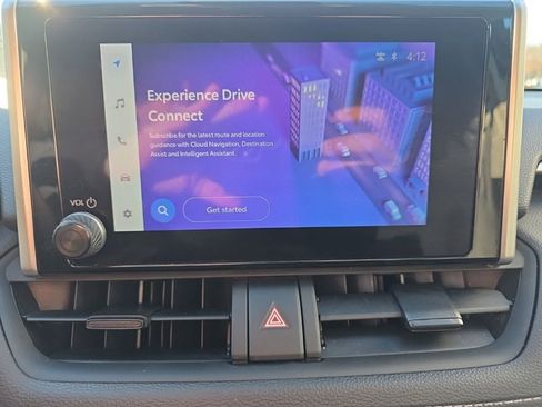 Used 2024 Toyota RAV4 XLE image 28