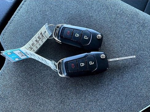 Used 2022 Ford F150 XLT image 35