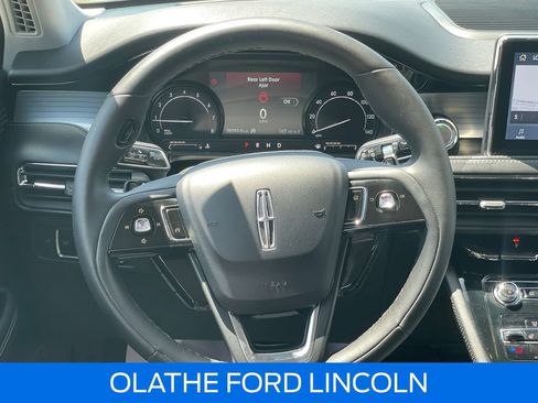 Certified 2022 Lincoln Corsair AWD w/ Equipment Group 101A image 17