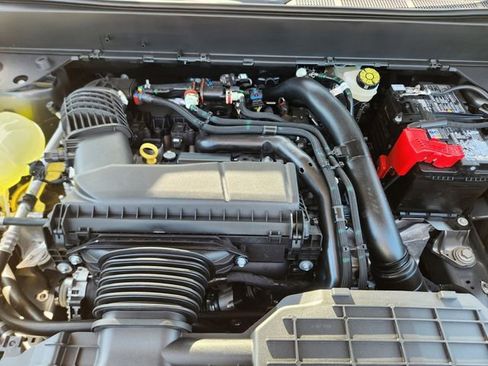 New 2026 Ford Maverick XLT AWD/4WD image 31