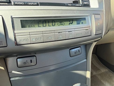 Used 2007 Toyota Solara SLE FWD image 36
