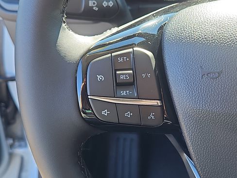 Used 2025 Ford Escape Active w/ Cold Weather Package image 16