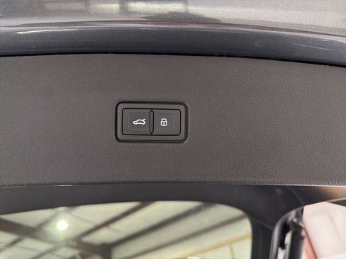 Used 2022 Audi Q5 2.0T Premium Plus image 37
