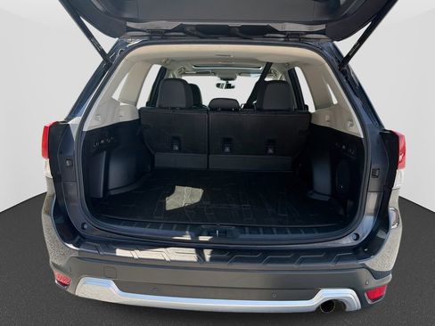 Used 2019 Subaru Forester Touring AWD/4WD image 38