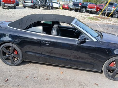 Used 2011 Audi A5 2.0T Premium Plus w/ Premium Plus Pkg image 13