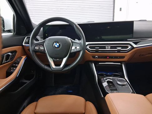 Certified 2024 BMW 330i Sedan w/ Premium Package image 4