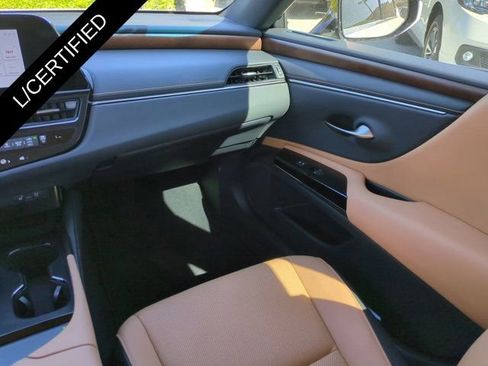 Certified 2023 Lexus ES 350 w/ Premium Package image 16