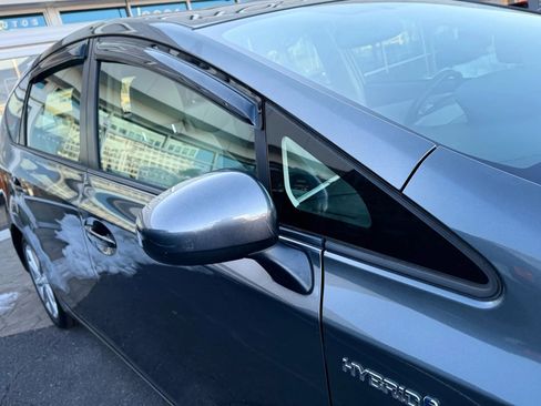 Used 2013 Toyota Prius V Five image 26