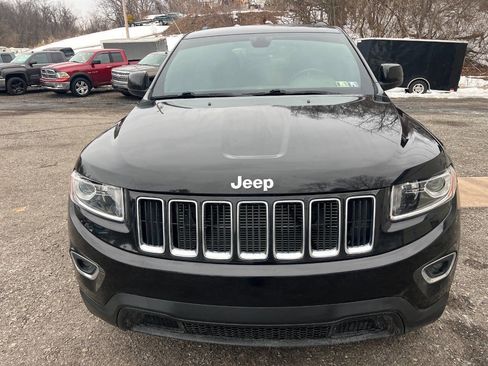 Used 2014 Jeep Grand Cherokee Laredo w/ 18" Wheel & 8.4" Radio Group image 4