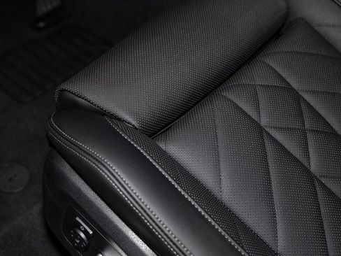 New 2026 BMW X5 xDrive40i w/ Premium Package image 17