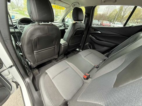 Used 2023 Buick Encore GX Preferred image 21