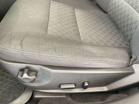 Used 2012 Ford Fusion SE FWD image 12